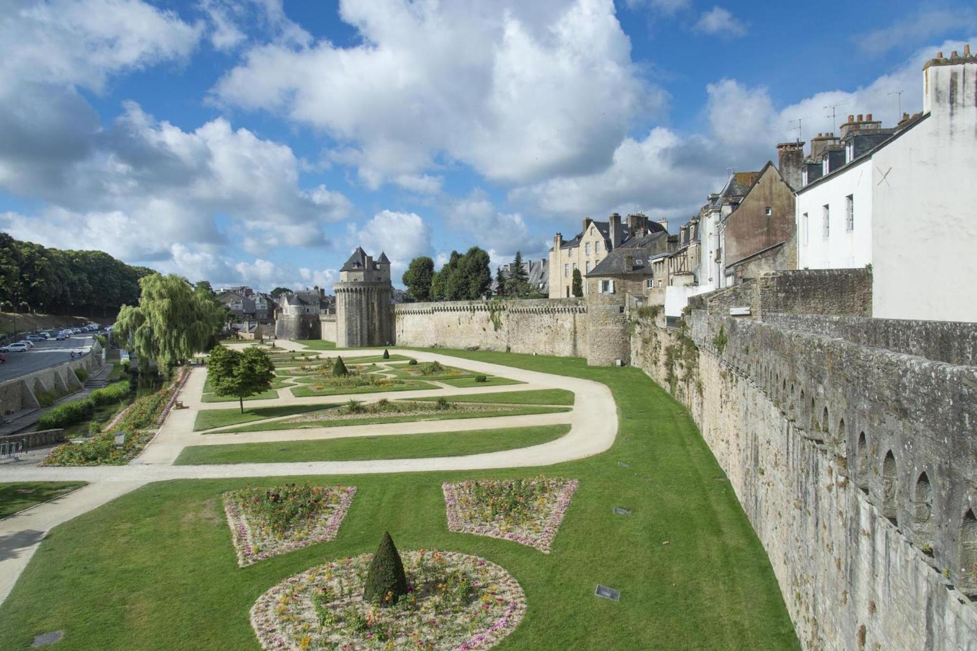 Appartement Neuf Rdc Avec Terrasse A Vannes Centre المظهر الخارجي الصورة